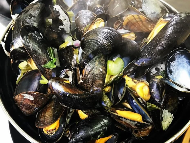 Restaurant L'Entre Nous moules marinières